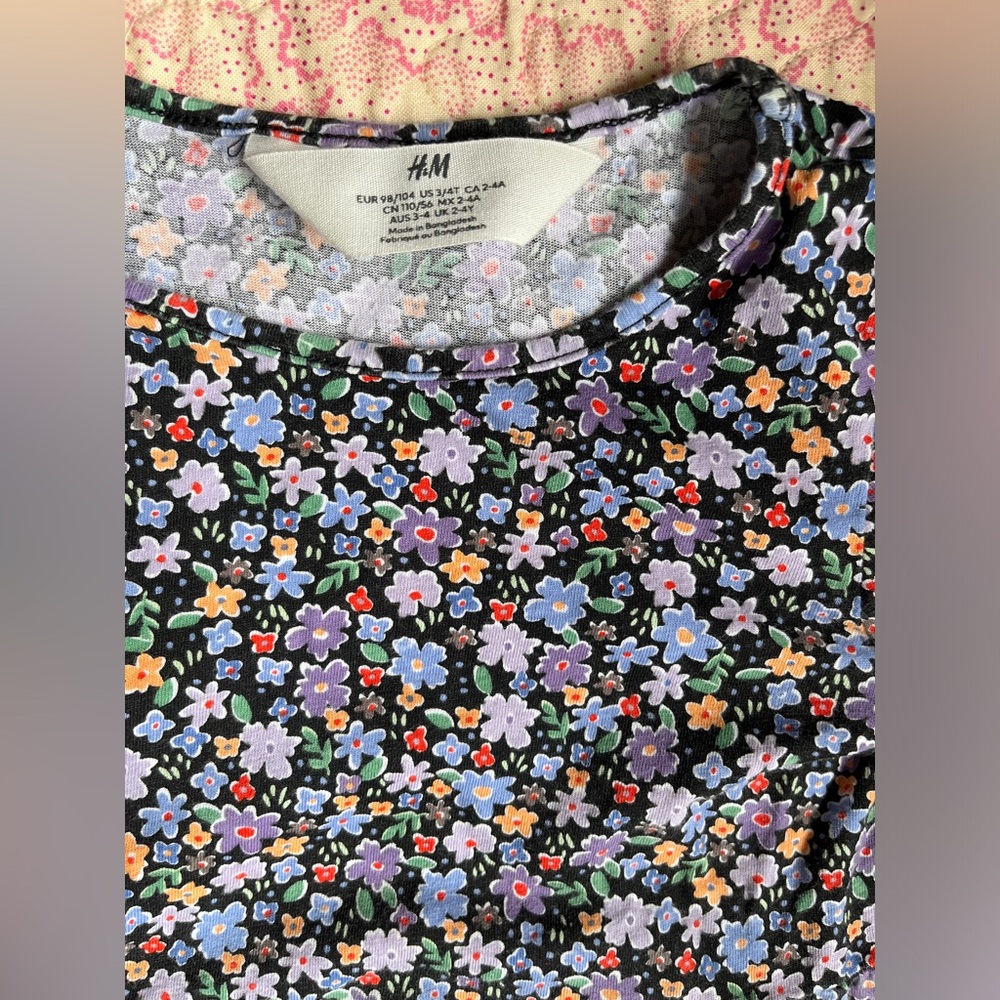 H&M black floral print dress size 3T/4T